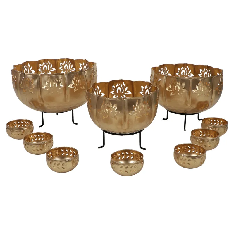 Iron Lotus Urli/Pot -Floating Flower/Candle Festive/Diwali/Wedding Decor Set of 13 Pieces: 14/12/10 with Stand,7 Votives/Bowl of 3.5 inch Festival/Wedding/Christmas Decoration, Golden