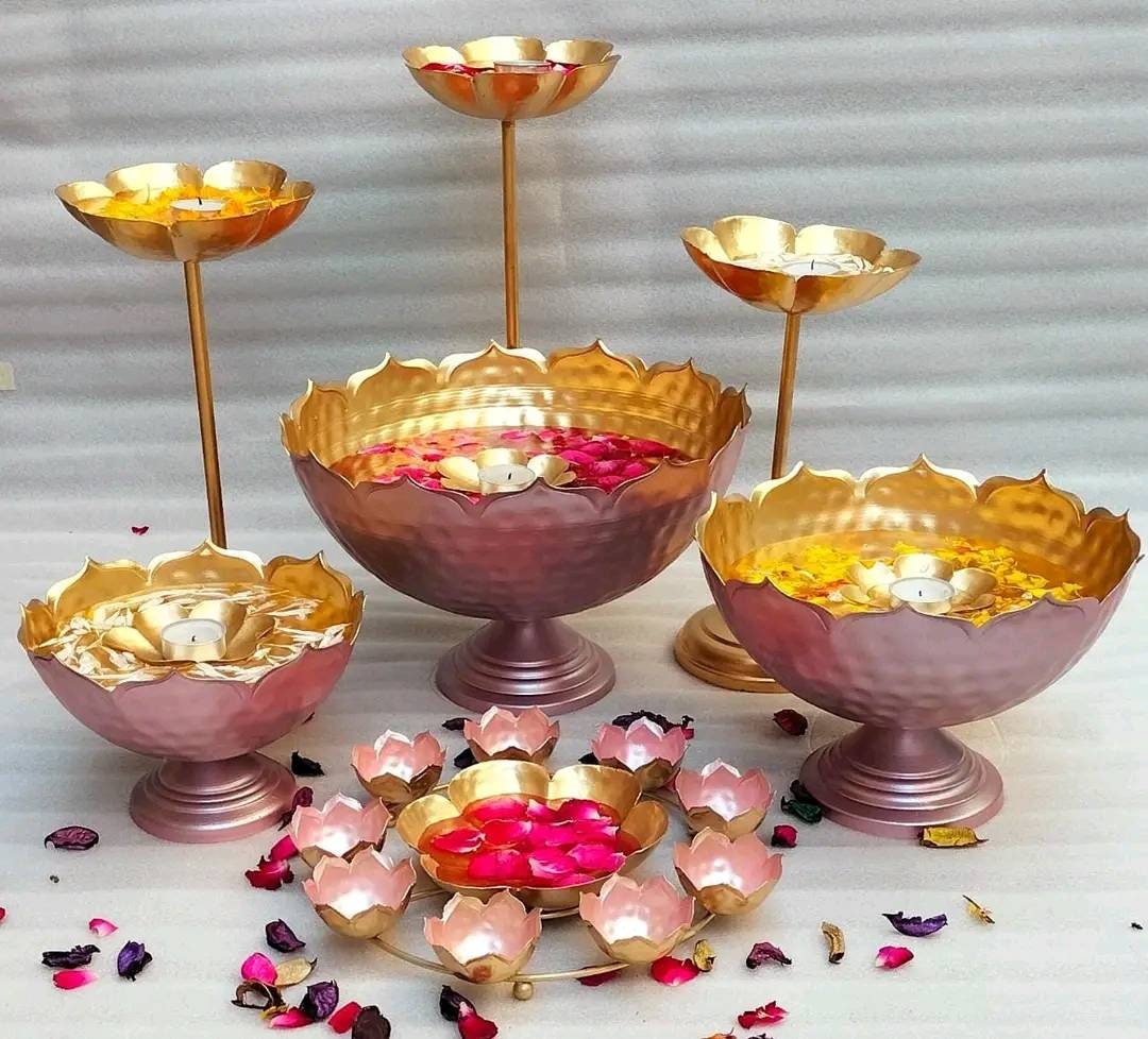 Iron Taj urli set with bowl/Urli Bowl |Candle Holder| Votive| RANGOLI| Lotus urli Bowl| Event/wedding/Diwali/Christmas decoration -10 pc set