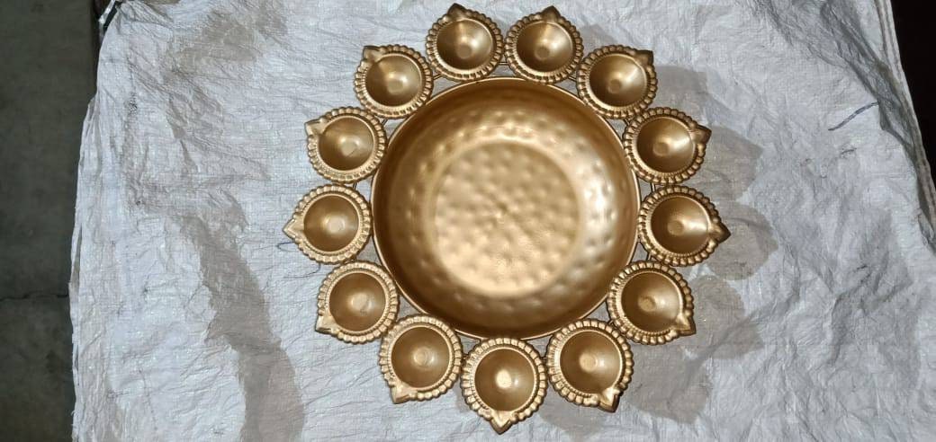 Iron Diya Urli |Urli bowl/Candle Holder | Festival |CHRISTMAS GIFT | Diwali |wedding Decor -1 pc-12 inch