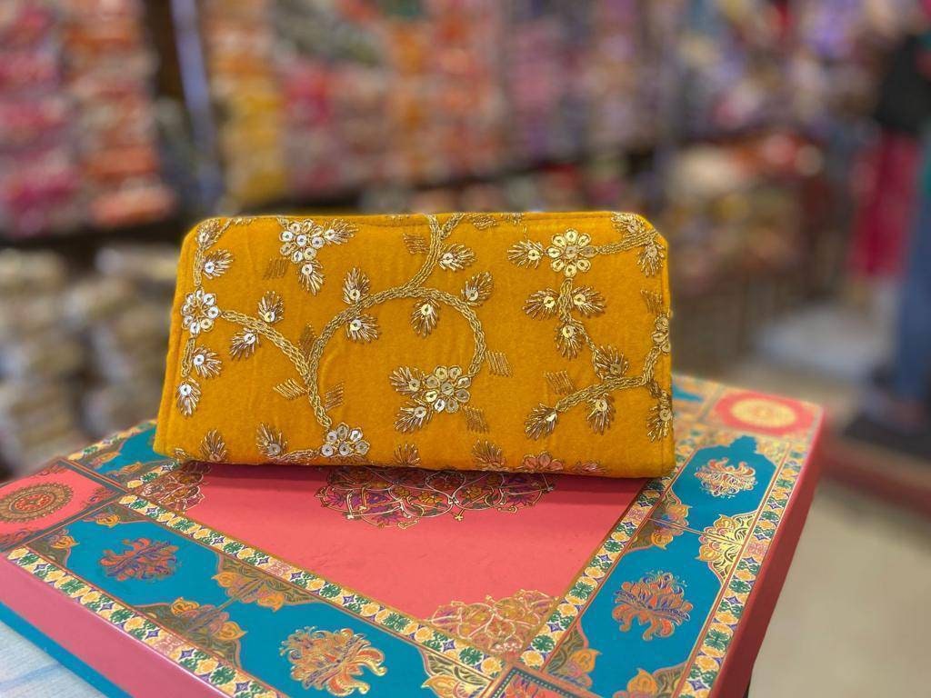 Lot of 100 clutches/Potli bags/Evening clutch/party/ festival mehendi/wedding function handbags/giveaways/ return gifts/ 5-100 pc