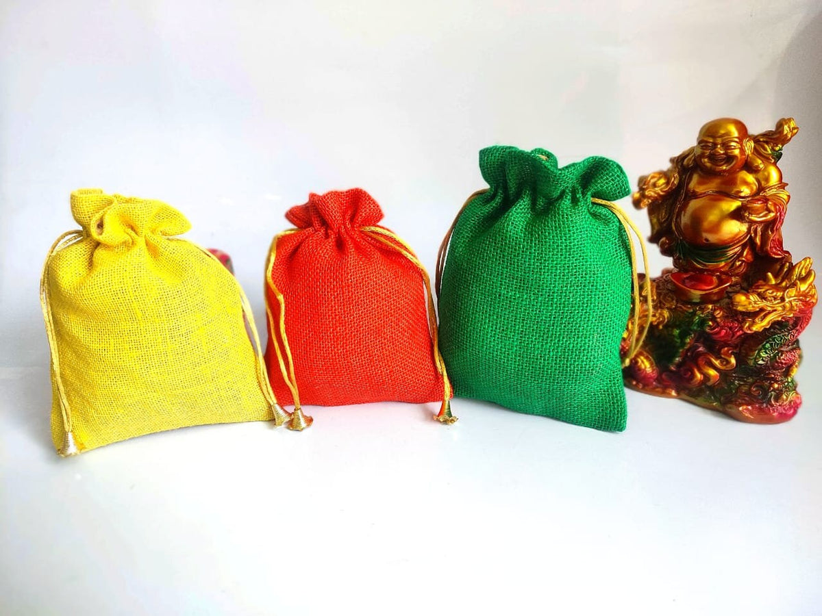 Lot of 100 Indian handmade women jute Potli bags/purse/drawstring bags/party/mehendi/wedding handbags favours/giveaways/Return gift