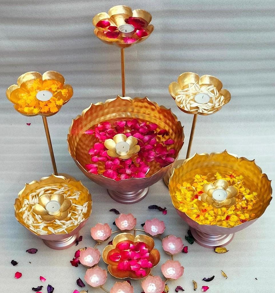 Iron Taj Urli bowl / Urli set/Christmas/Pooja/wedding Gift/CHRISTMAS/DIWALI GIFT/Home Decoration 9pc