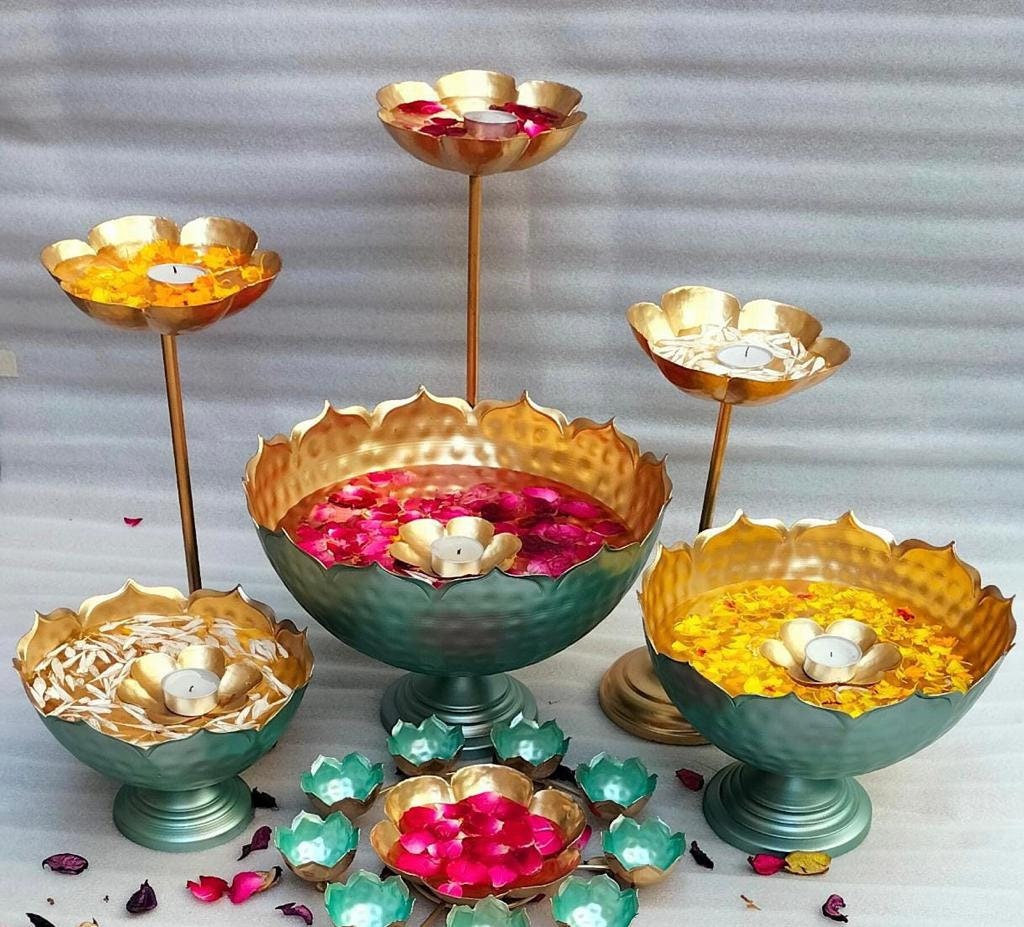 Iron Taj Urli bowl / Urli set/Christmas/Pooja/wedding Gift/CHRISTMAS/DIWALI GIFT/Home Decoration 9pc