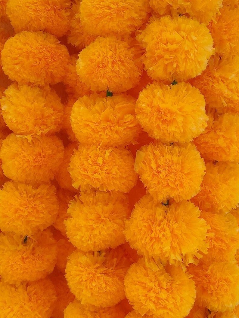 Marigold hanging/marigold flower garland with bells/marigold strings Bell tassels Toran/valence ganpati decoration/backdrops flower toran