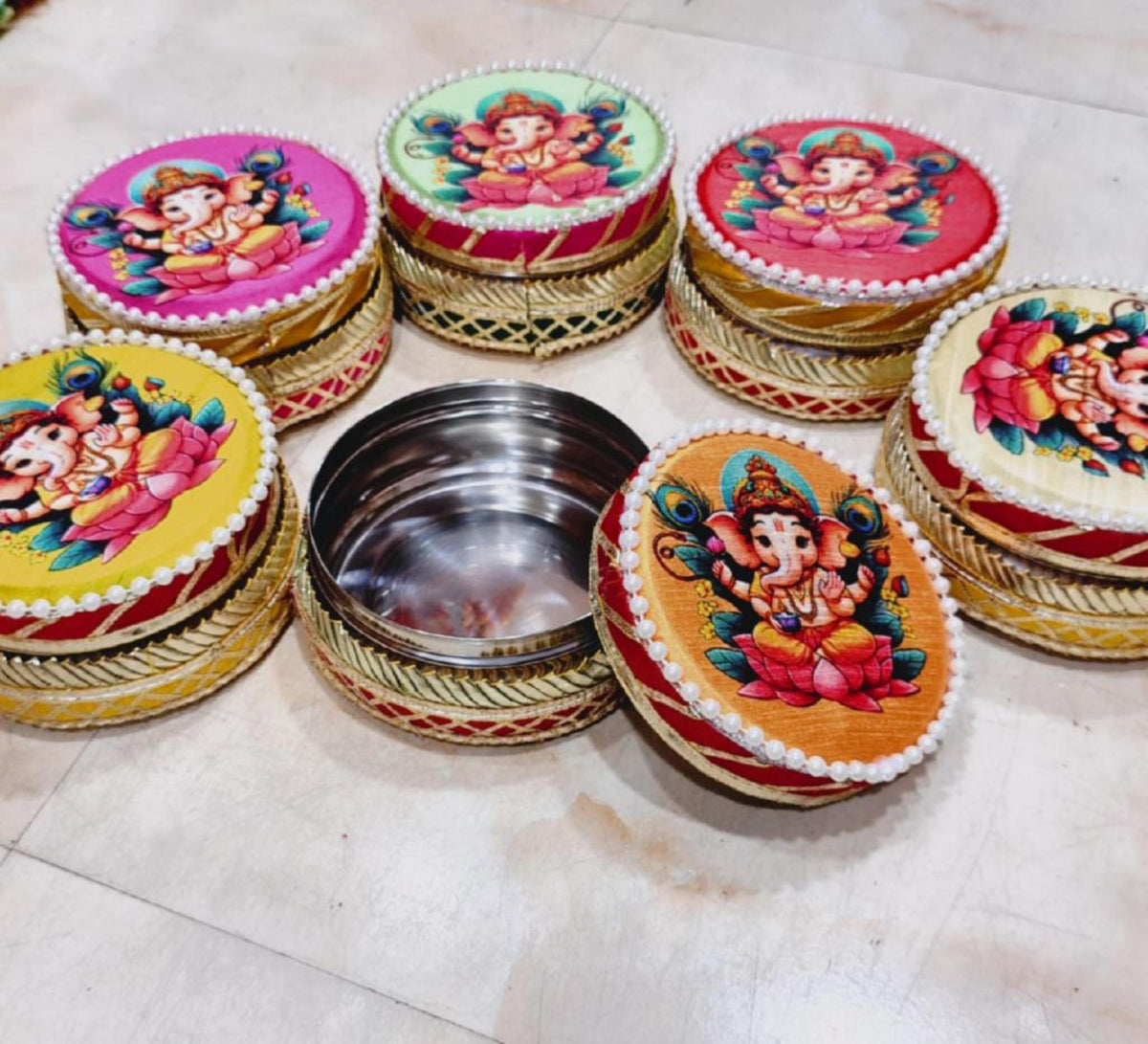 Stainless Steel Storage Container Gift Box: Wedding & Pooja Favors, Size - 5"| 500 gm